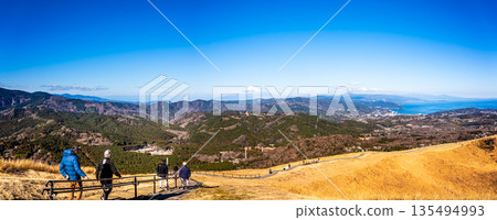 Mount Omuroyama climbing lift: Panoramic view of Mount Omuroyama and Mount Fuji from the summit [Ito City, Shizuoka Prefecture] 135494993