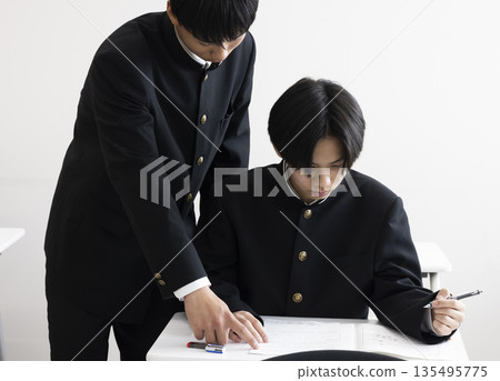 男孩學習學習 135495775
