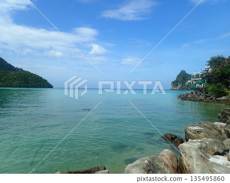 Phi Phi Don Island, Thailand Phi Phi Don Island, Thailand 135495860