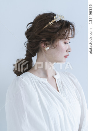 Young woman bride, wedding dress, bridal image Young woman bride, wedding dress, bridal image 135496526