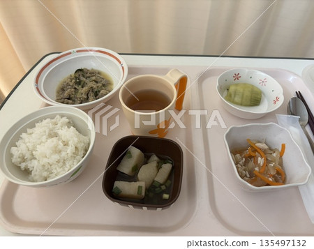 Hospital diet Hospital diet 135497132