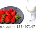 鮮紅的草莓（2） 135497147