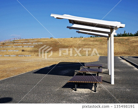 公園涼亭 2 135498191
