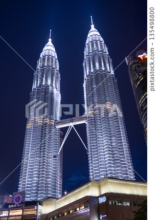 Illuminated Petronas Twin Towers at night, Kuala Lumpur, Malaysia Illuminated Petronas Twin Towers at night, Kuala Lumpur, Malaysia 135498800