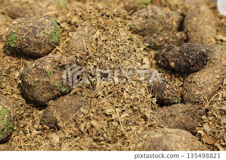 Grayish Green Dried Marijuana Buds for sell Grayish Green Dried Marijuana Buds for sell 135498821