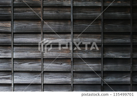 Walls of old Japanese wooden houses 135499701