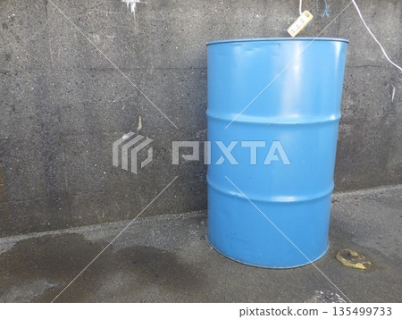 廢棄的鼓 135499733