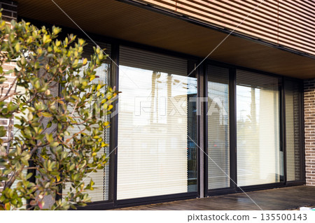 Living room window sash 135500143