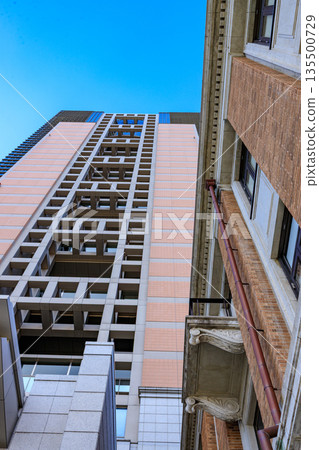 群馬縣政府昭和大樓和新大樓 群馬縣政府昭和大樓和新大樓 135500729