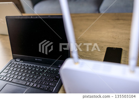 即使連接多個設備，也能提供穩定連線的商用 Wi-Fi 135503104