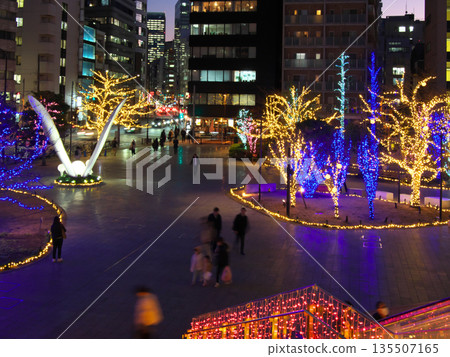 Discover the Future - Water's Illumination 2025 135507165
