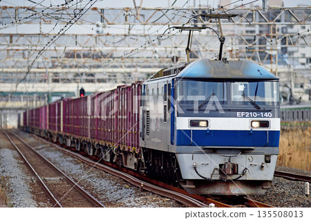 東海道幹線平塚 JR 貨運 EF210-140（吹田） 135508013