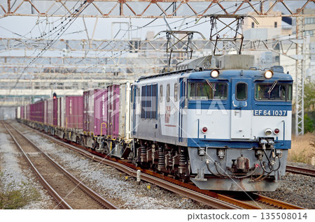 東海道線 平塚 JR 貨運 EF64-1037（愛知縣） 135508014