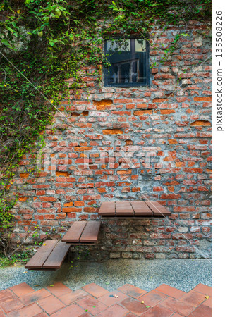Kaohsiung Bay Area Pier-2 Art Center, Dayi Warehouse brick wall 135508226
