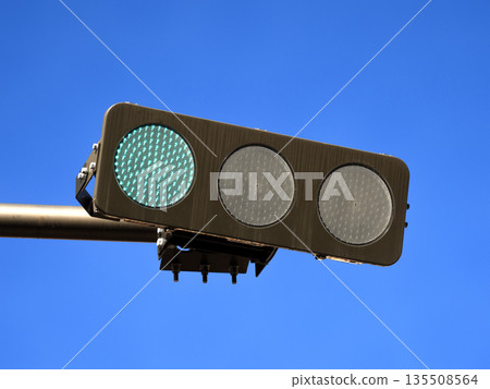 LED type traffic lights 135508564