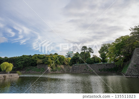 從外護城河眺望名古屋城,愛知縣名古屋市 從外護城河眺望名古屋城,愛知縣名古屋市 135511023