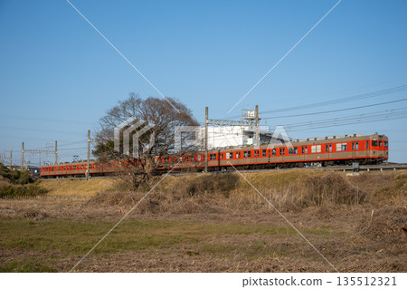 Tobu Urban Park Line 8000 Series Train, Round Eyes, 8111F 135512321