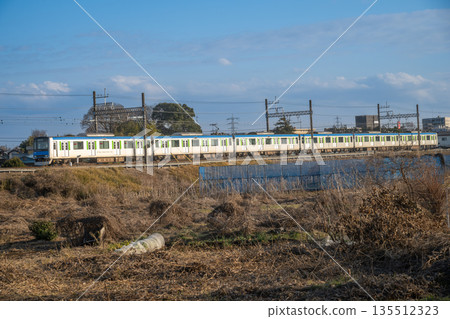 東武野田線 60000 系列（6 節車廂列車 61615F） 135512323