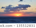 沖繩海的日落 135512831