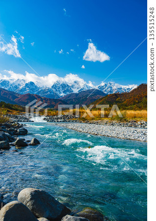 北阿爾卑斯山和松川的秋天 北阿爾卑斯山和松川的秋天 135515248