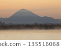 Mount Mikami at sunrise as seen from Lake Kihamauchi 135516068