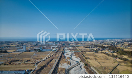 Scenery around the Hayatsuki River flowing through eastern Toyama Prefecture Scenery around the Hayatsuki River flowing through eastern Toyama Prefecture 135516440