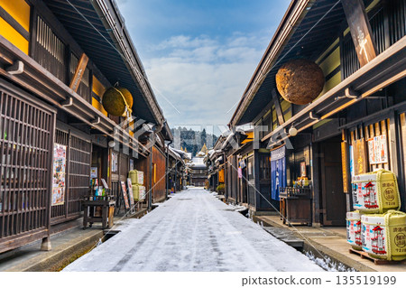 Hida Takayama Snow Old Townscape 135519199