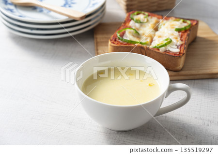 玉米湯 玉米湯 135519297