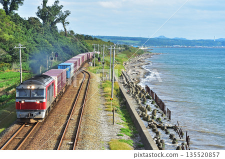 室蘭本線 北船岡 JR Freight DF200-58(五稜郭) 室蘭本線 北船岡 JR Freight DF200-58(五稜郭) 135520857