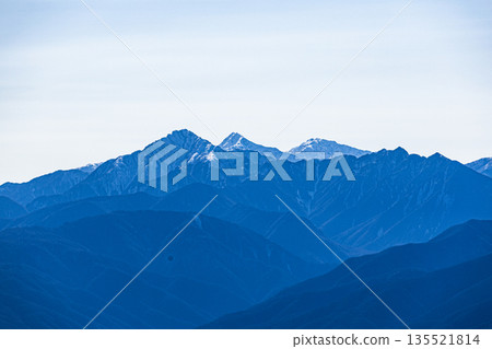 Kirigamine Kurumayama, one of Japan's 100 famous mountains Kirigamine Kurumayama, one of Japan's 100 famous mountains 135521814