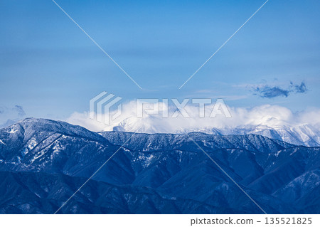 Kirigamine Kurumayama, one of Japan's 100 famous mountains Kirigamine Kurumayama, one of Japan's 100 famous mountains 135521825