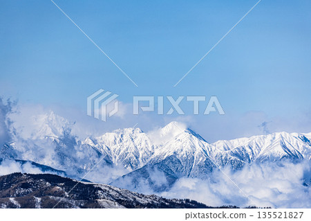 Kirigamine Kurumayama, one of Japan's 100 famous mountains Kirigamine Kurumayama, one of Japan's 100 famous mountains 135521827
