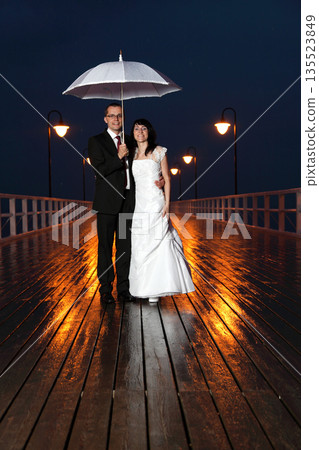 bride and groom 135523849