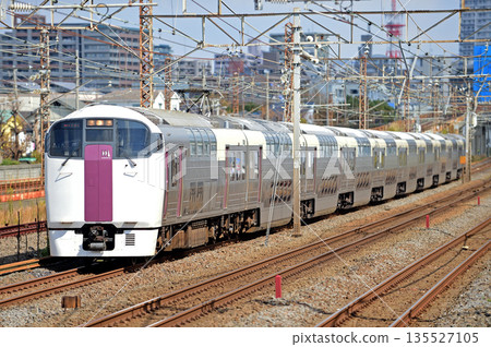 東海道本線相模貨運JR東日本215系NL-4編組（小津）停運 135527105