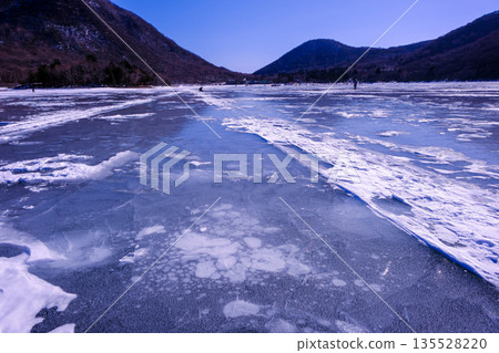 Akagi Onuma Ice Bubble 135528220