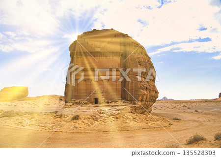 Spectacular views of the archaeological site of Mada'in Saleh Spectacular views of the archaeological site of Mada'in Saleh 135528303