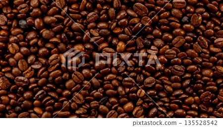 Unique Roasted Bean Imagery Crafted, Premium Single Source Beans With Natural Highlights And Story 135528542