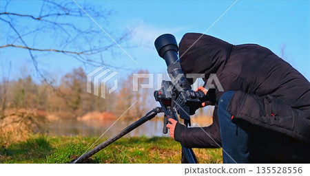 Dedicated Photographer Patiently Captures Migratory Birds At Dawn Amidst Mist And Autumn Scenery Dedicated Photographer Patiently Captures Migratory Birds At Dawn Amidst Mist And Autumn Scenery 135528556