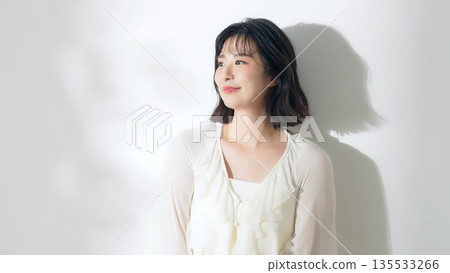 女性的美麗與時尚形象 女性的美麗與時尚形象 135533266