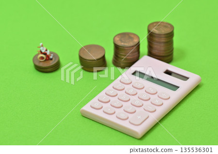 Investment NISA Asset Management Savings Medical Expenses Nursing Care Expenses Image Investment NISA Asset Management Savings Medical Expenses Nursing Care Expenses Image 135536301