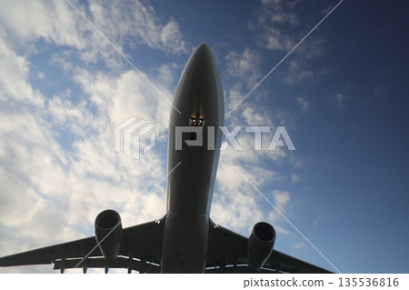 EVA Air EVA Air 135536816