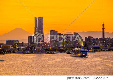 Japan's Yokohama cityscape: Asuka III, Mount Fuji, and Minato Mirai collide... the dawn of the era of luxury cruise ships in Japan Japan's Yokohama cityscape: Asuka III, Mount Fuji, and Minato Mirai collide... the dawn of the era of luxury cruise ships in Japan 135540030
