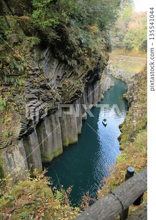 Takachiho Gorge's Byobuiwa Rock and columnar jointed cliffs, Takachiho Town, Miyazaki Prefecture Takachiho Gorge's Byobuiwa Rock and columnar jointed cliffs, Takachiho Town, Miyazaki Prefecture 135541044