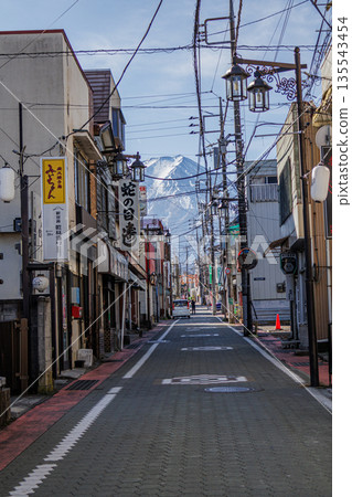 The scenery of Fujiyoshida's shopping district gives you a taste of old-fashioned Japan The scenery of Fujiyoshida's shopping district gives you a taste of old-fashioned Japan 135543454
