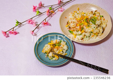 桃花與散壽司－女兒節的景象 135546236