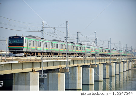 Tokaido Main Line Chigasaki-Hiratsuka JR East E231 series 1000 series K-26 formation (Kokuzu) Tokaido Main Line Chigasaki-Hiratsuka JR East E231 series 1000 series K-26 formation (Kokuzu) 135547544