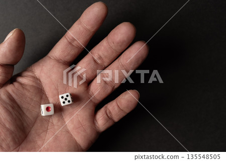 Roll the dice Roll the dice 135548505