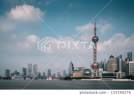 Captivating View of Shanghai's Skyline with Scenic Clouds Captivating View of Shanghai's Skyline with Scenic Clouds 135549274