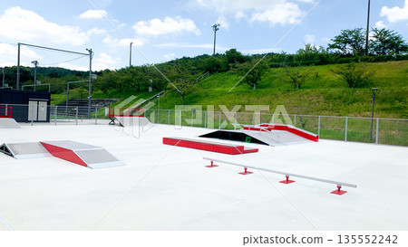 Spacious skateboard park 135552242