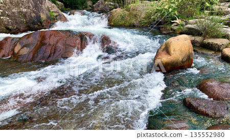 五箇山跨河公園，自然資源豐富 135552980